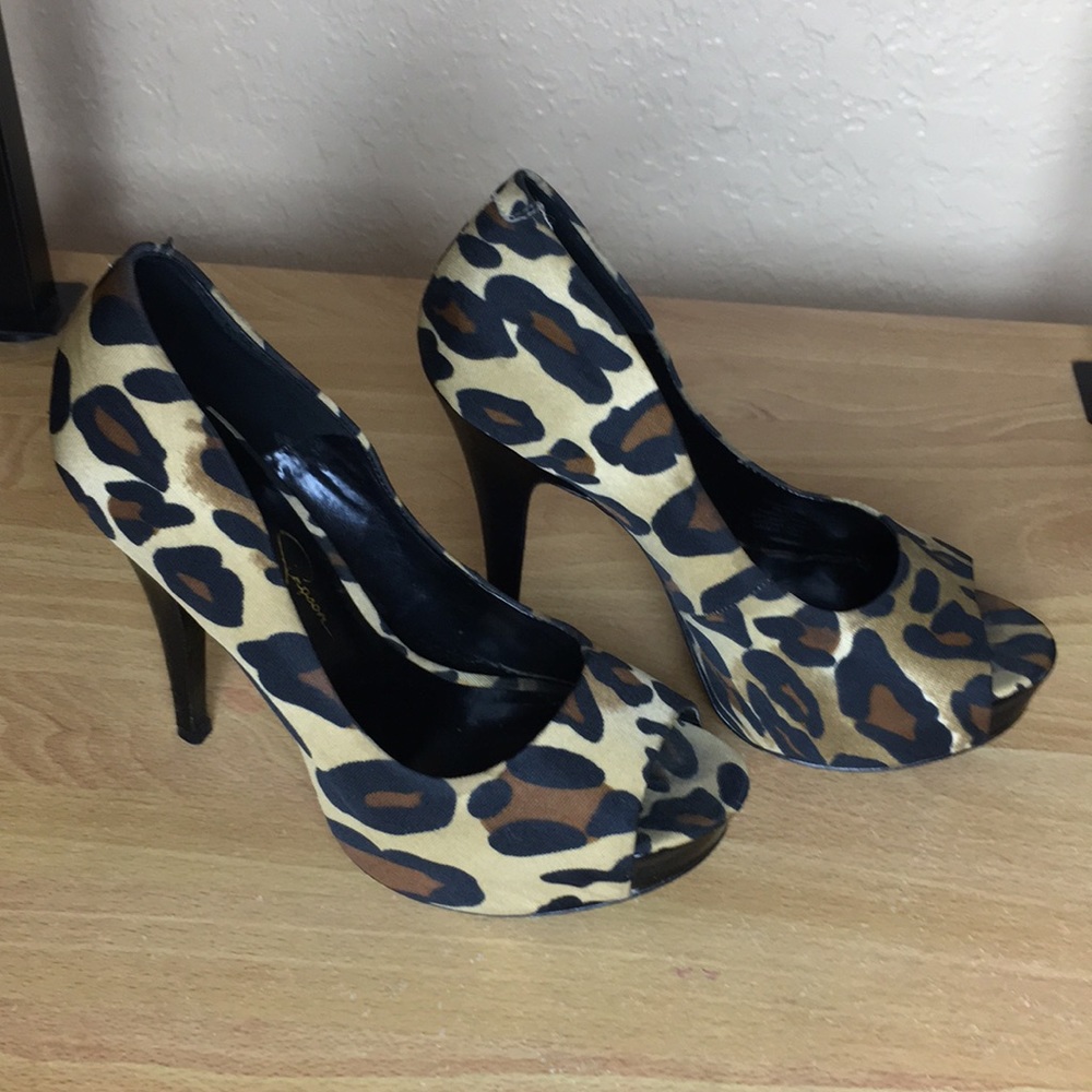 Leopard Print Jessica Simpson Platform 7.5
